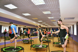 Fitness City Club - Ровно, Йога, Тренажерные залы, Фитнес, Cycle, Sky Jumping, Степ, Фитбол, Хатха йога